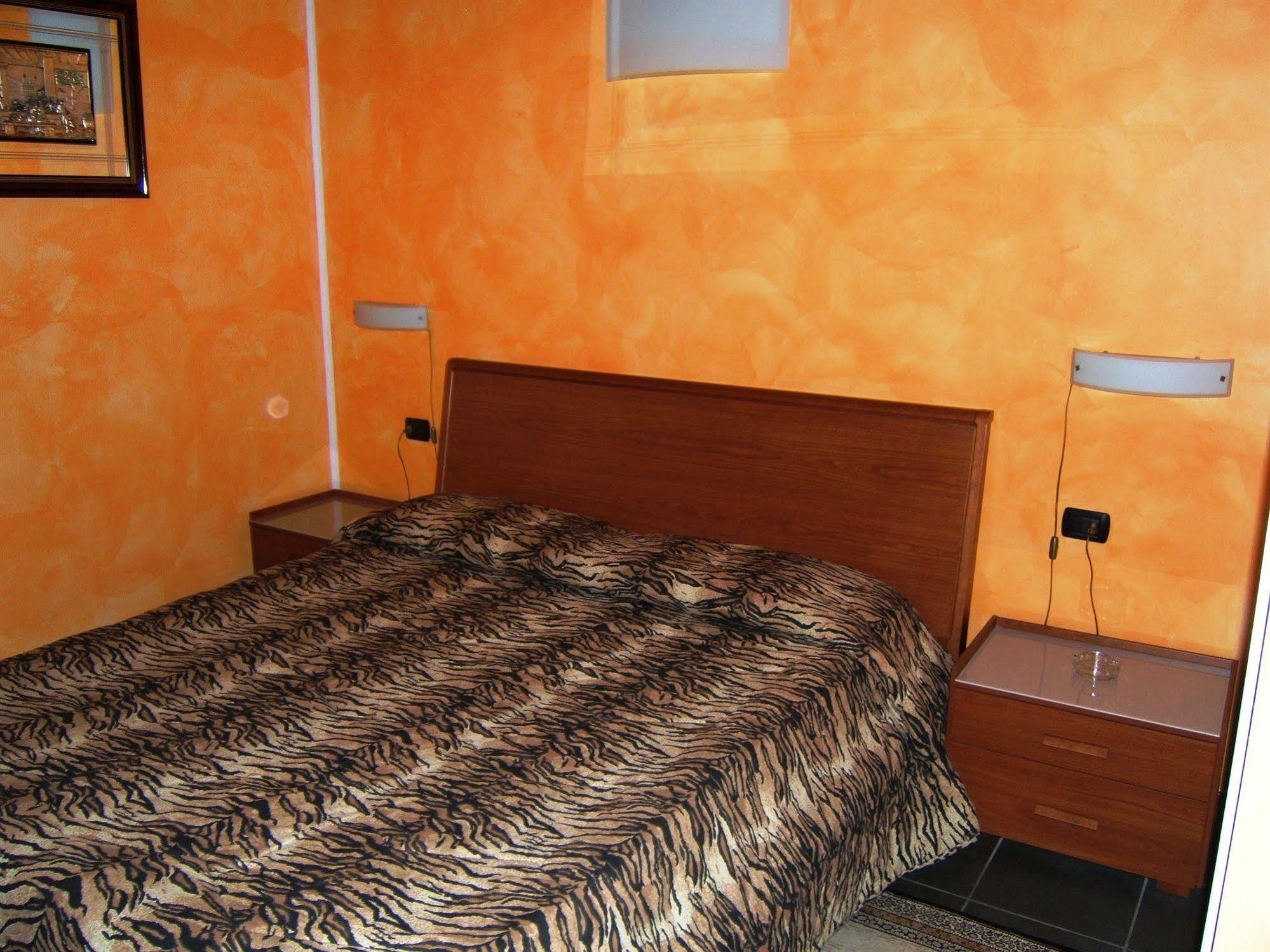 Hotel Empire Resort Iseo Exterior foto